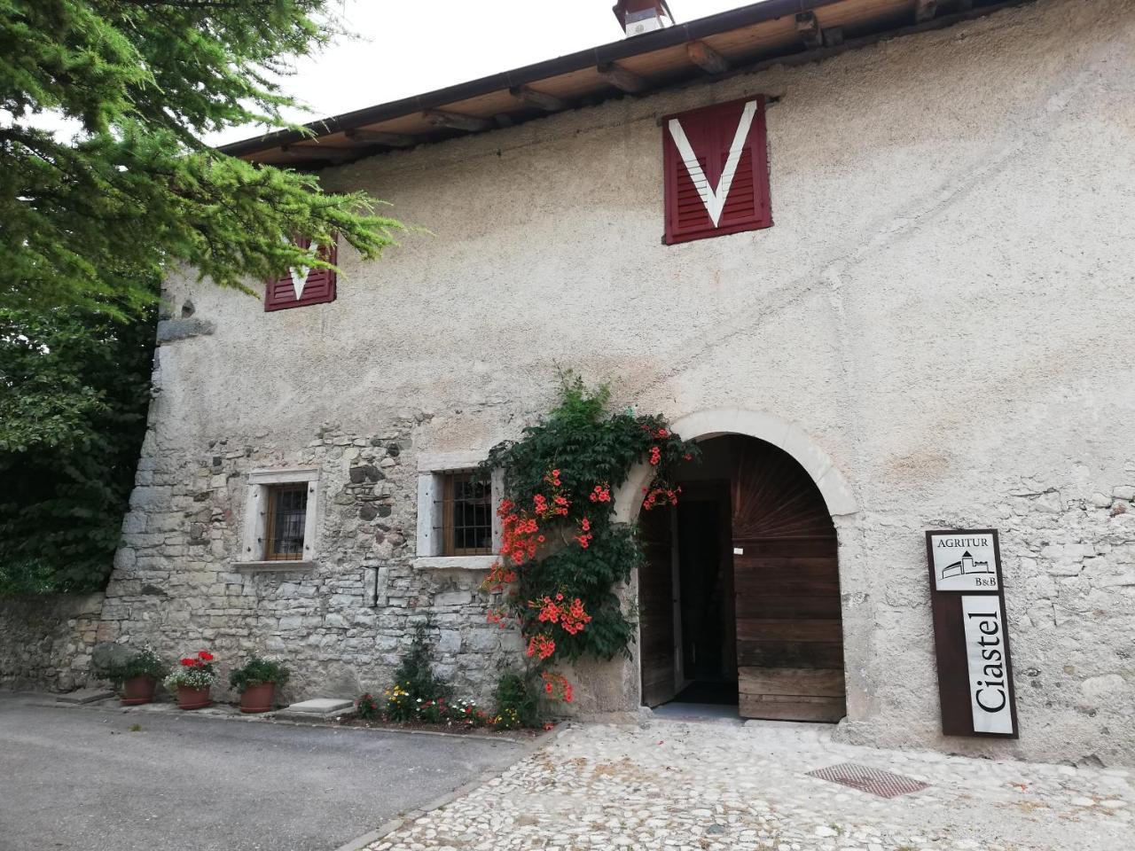 Agritur Ciastel Villa Sanzeno Exterior foto